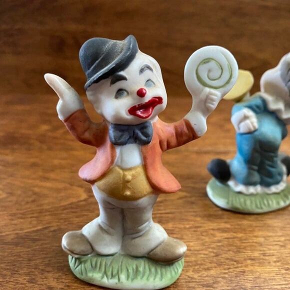 KOREAN Vintage Hand Painted Clown Figures - Picture 3 of 9